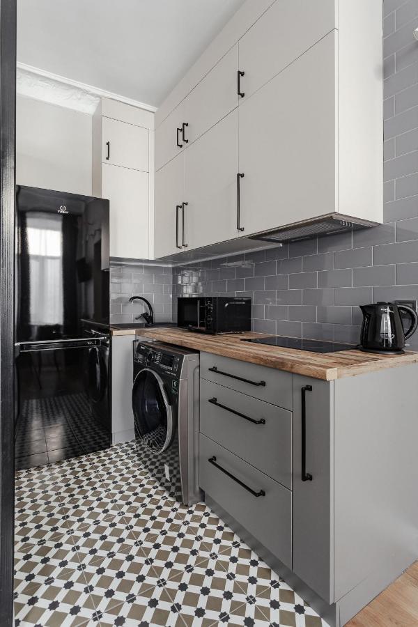 City Centre Silver Apartment 오데사 외부 사진