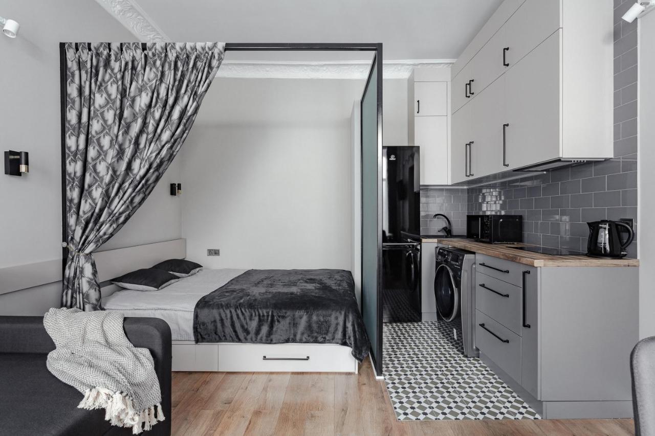 City Centre Silver Apartment 오데사 외부 사진